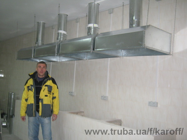 Установка вытяжных зонтов Установка вытяжных зонтов