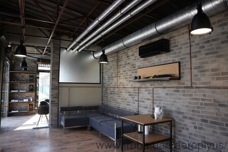 Несколько робот от Аероплюс