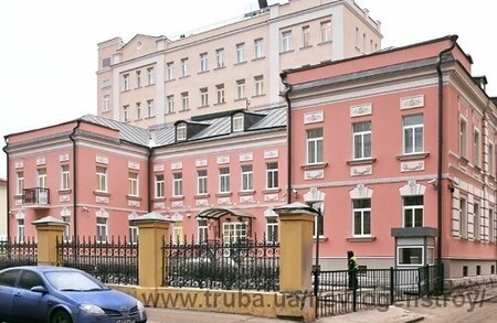 Монтаж систем вентиляции и кондиционирования в административном здании