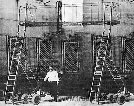 УФЛМ-10-40м универсальный фасадный лестничный механизм