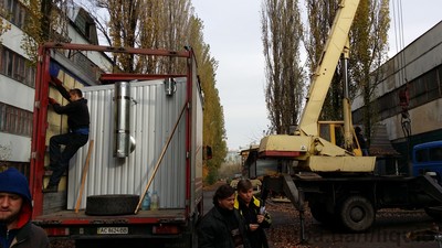 Модульная пеллетная котельная мощностью 100кВт доставлена на объект в Киеве &mdash; ЛИКВИД