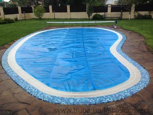 Установлено летнее накрытие и сматывающее устройство на переливной бассейн &mdash; Шилд Украина