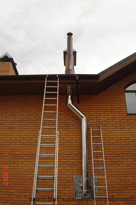 Монтаж дымоходной трубы в г.Киеве