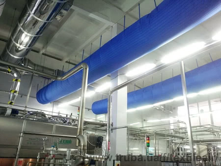 Текстильные воздуховоды вентиляции цеха молокозавода. Цех розлива.