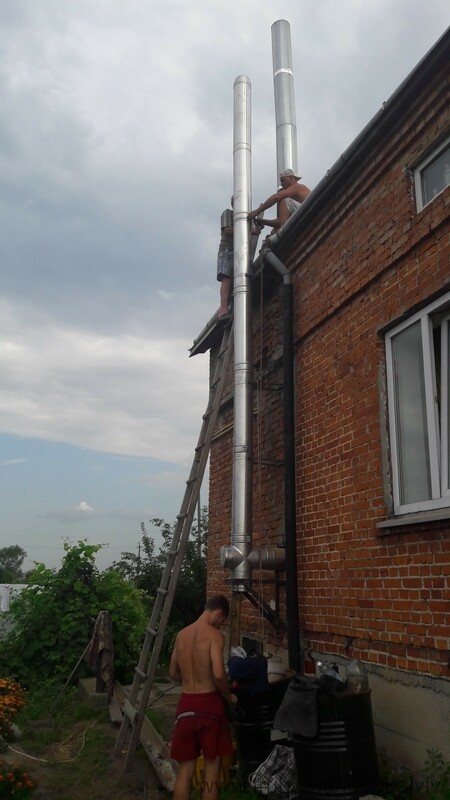 Монтаж дымохода для твердотопливного котла