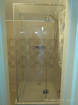 Монтаж душових кабінок маленькой ванной Монтаж душових кабінок маленькой ванной