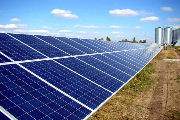 Оголошено про завершення будівництва наймасштабнішої сонячної електростанції в Україні