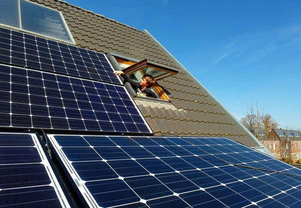 В Украине установлено свыше 1100 частных солнечных электростанций