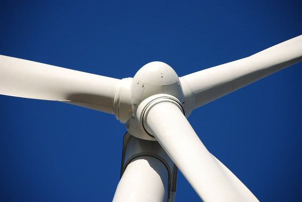 Tesla и Deepwater Wind планируют строительство самого масштабного в мире ветропарка с хранилищем энергии