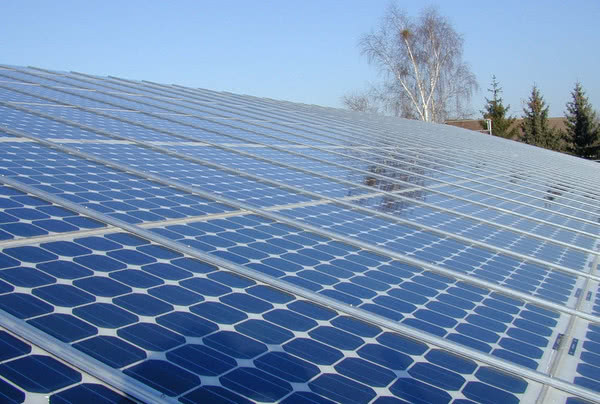 В Днепропетровской области введена в эксплуатацию солнечная электростанция мощностью 10 МВт