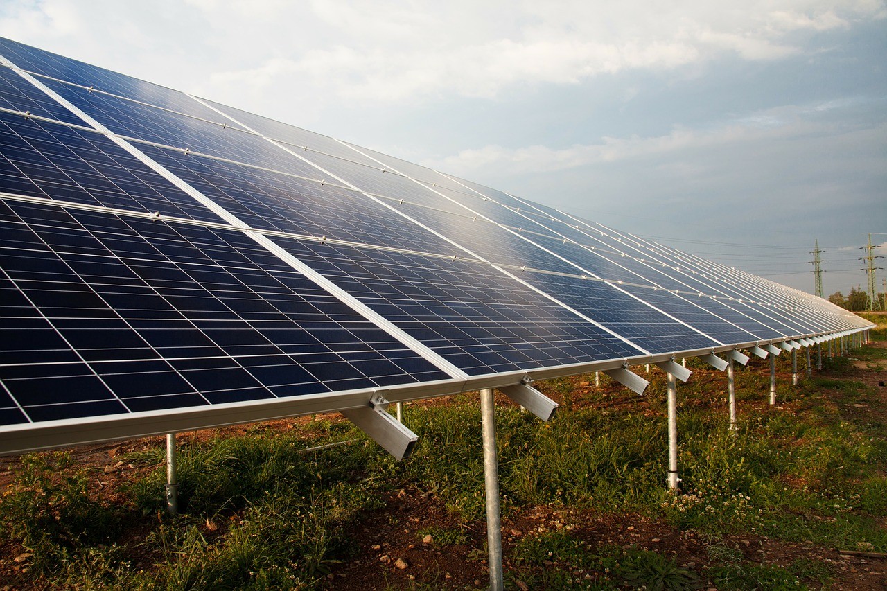Началось строительство новой солнечной станции на 13,5 МВт в Николаевской области