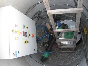 Станции управления скважинными насосами на водонапорных станциях первого подъема (ВНС-1 артезианская скважина)