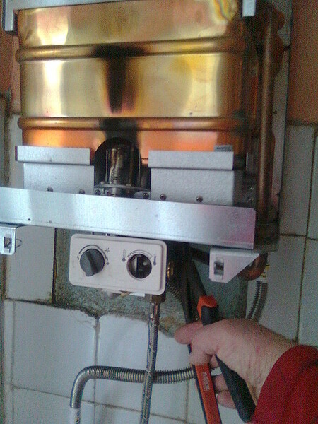 Ремонт котлов, колонок, конвекторов.