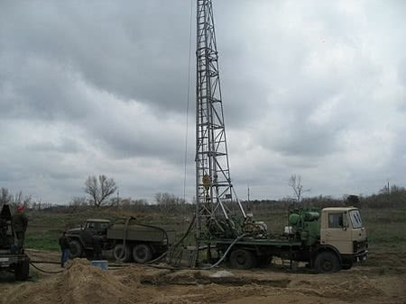 Бурение артезианских скважин Днепропетровская обл