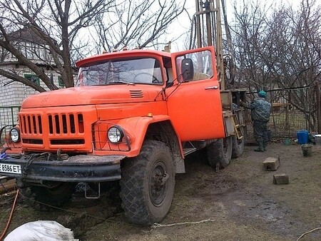 Бурение артезианских скважин на воду