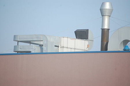 Оборудование Juwent на крыше завода Cersanit в Новоград-Волынском.