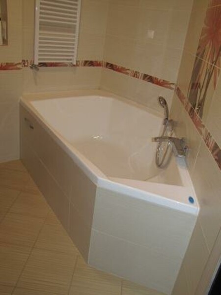 Акриловые ванны под заказ, эксклюзивные ванны