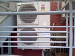 Воздушный тепловой насос `ZUBADAN` медицинский центр `АЛЬТИМЕД` — КИЕВ КЛИМАТ Воздушный тепловой насос `ZUBADAN` медицинский центр `АЛЬТИМЕД` — КИЕВ КЛИМАТ