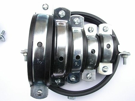 Хомуты «КВАДО» для монтажа всех типов труб: канализационных, водопроводных, газовых, отопительных и других