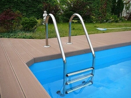 Доска для бассейнов, террас, причалов