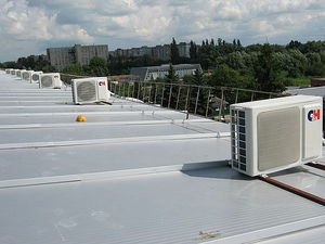 Монтаж кондиционеров на офисном центре &mdash; Снозик