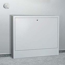 Коллекторный шкаф (2) 560х700х120 (565х595х100) встраиваемый